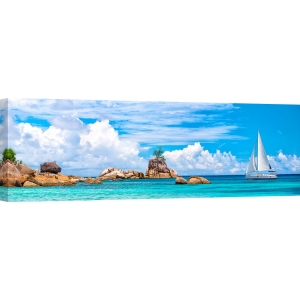 Leinwandbilder. Pangea Images, Segelboot in La Digue, Seychellen