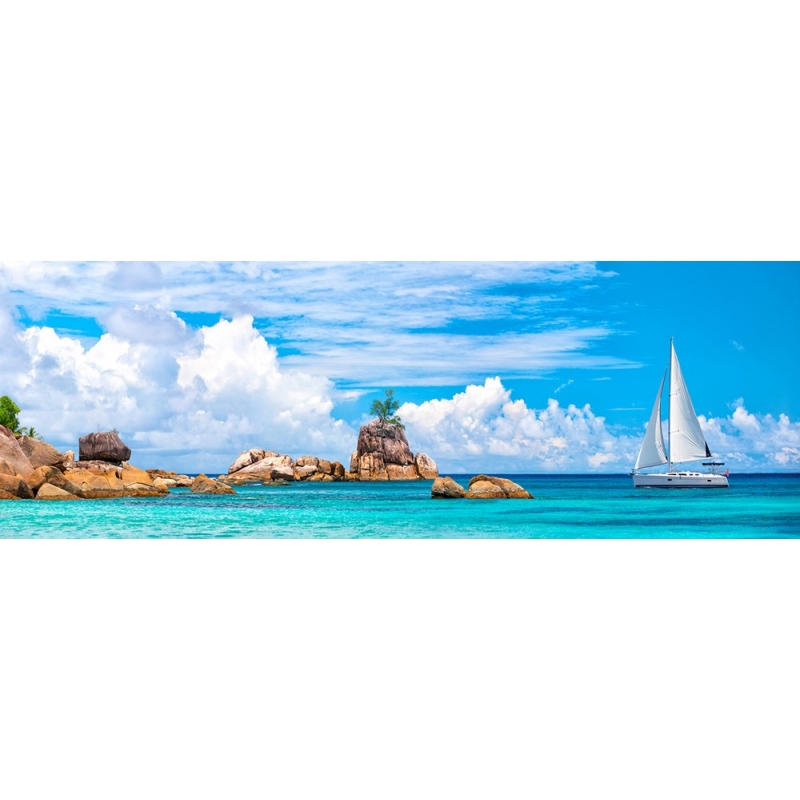 Quadro, stampa su tela. Pangea Images, Barca a vela a La Digue, Seychelles, Seychelles