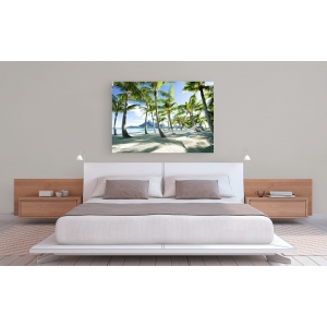 Tableau sur toile. Hamac entre les palmiers à Bora Bora, Tahiti