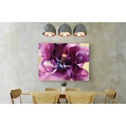 Quadro, stampa su tela. Luca Villa, Purple tulip close-up