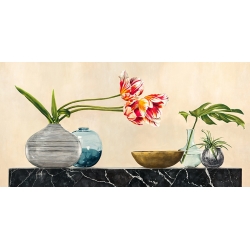 Tableau Jenny Thomlinson, Composition de fleurs sur marbre noir